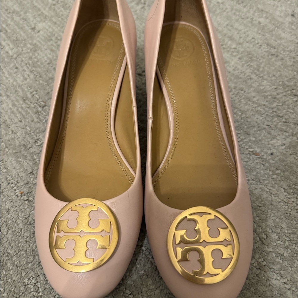 TB Pink patent Leather Pumps with Gold logo Accents